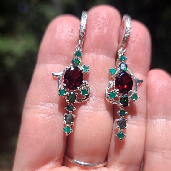 Garnets Opals Onyx OH MY! Sterling earrings ✨️ NEW! - Picture 8 of 8
